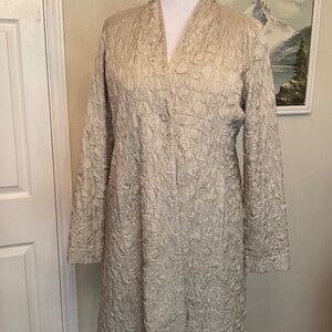 Eileen Fisher Platinum Gray Embroidered Tussah Silk one-button jacket size L